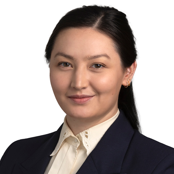 Photo of Madeleine L. Kim